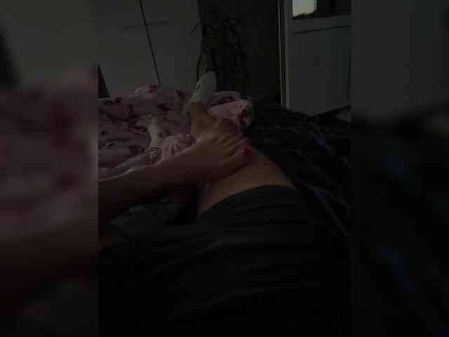 Adamieva1 webcam