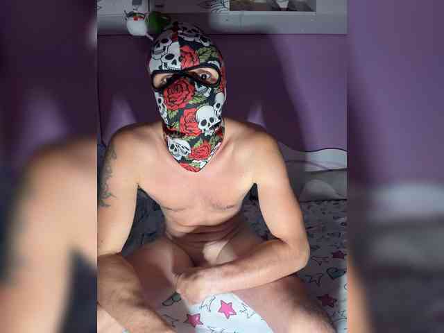 Adamieva1 webcam