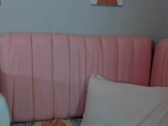 Luciecarter live cam on UnifiedCams