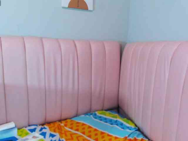 Luciecarter webcam