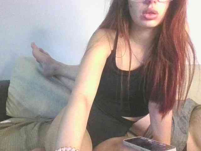 conceluna Sex Cam Show