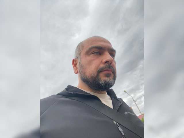 CapTainZa, 39 y/o - Live Cam on BongaCams