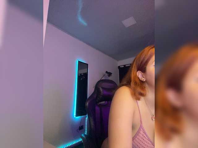 Sex chat gratuit in direct cu Allie-Rosse pe BongaCams