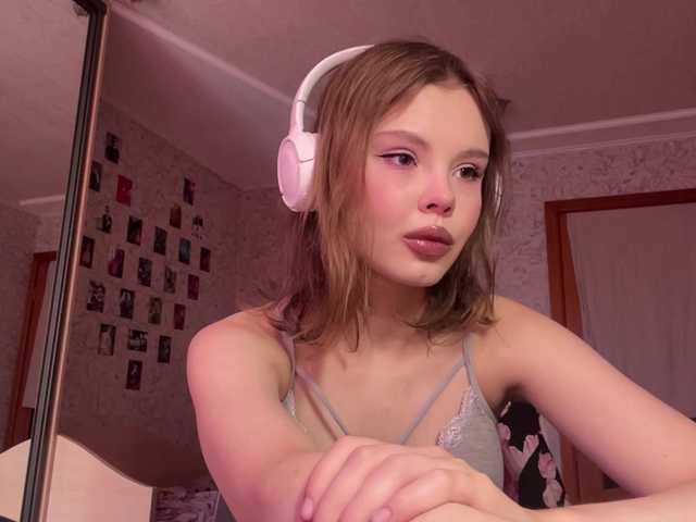 BreannTolbert live cam on BongaCams
