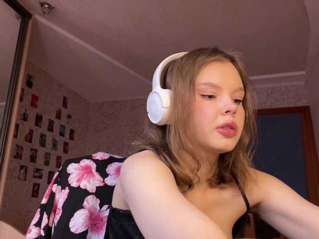 BreannTolbert live cam on BongaCams