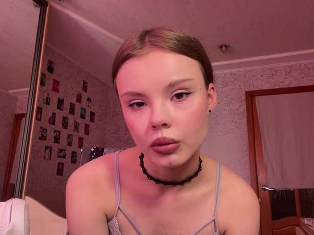 BreannTolbert live cam on BongaCams