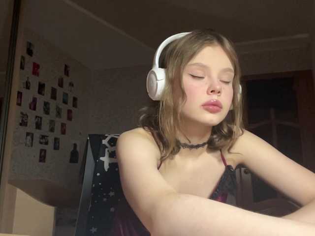 BreannTolbert live cam on BongaCams