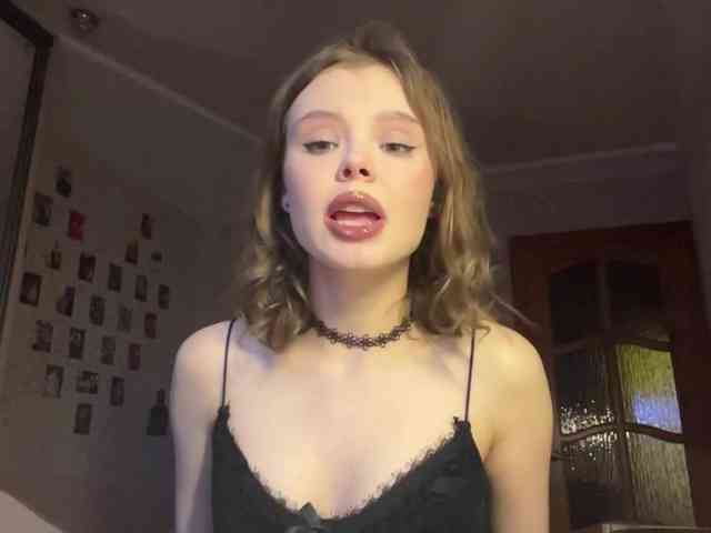 BreannTolbert webcam