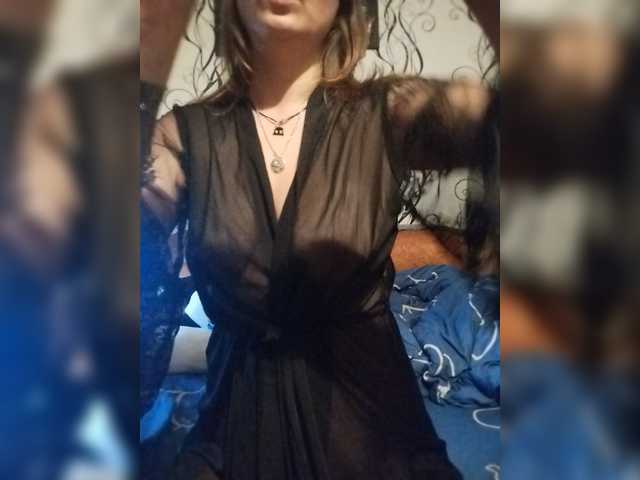FantasyKitty313 live cam on BongaCams