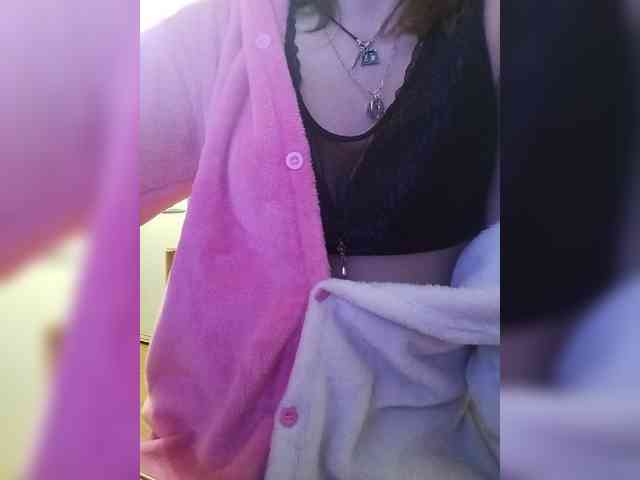 FantasyKitty313 webcam