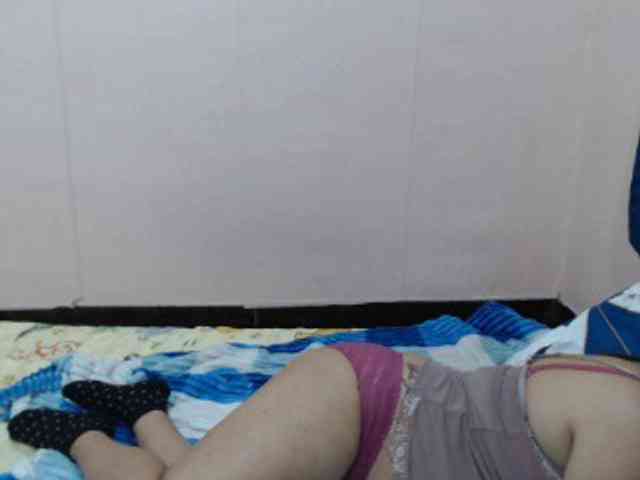 BellaFox21 webcam