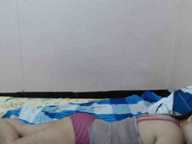 BellaFox21 webcam