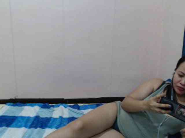 BellaFox21 webcam