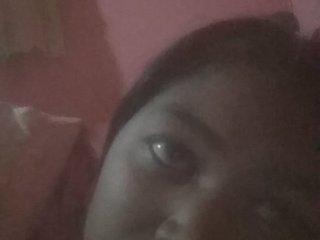 MimiCheri's Live Webcam