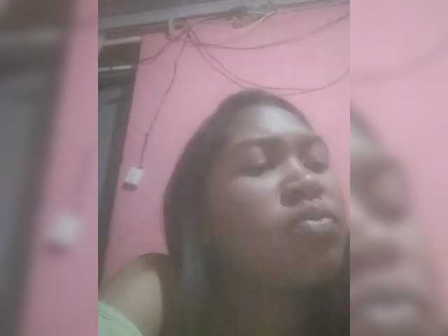 MimiCheri live cam on BongaCams