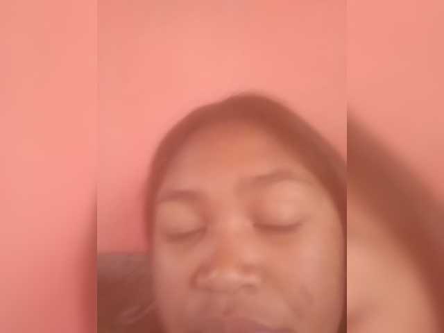 MimiCheri live cam on BongaCams