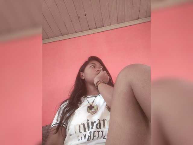 MimiCheri live cam on BongaCams