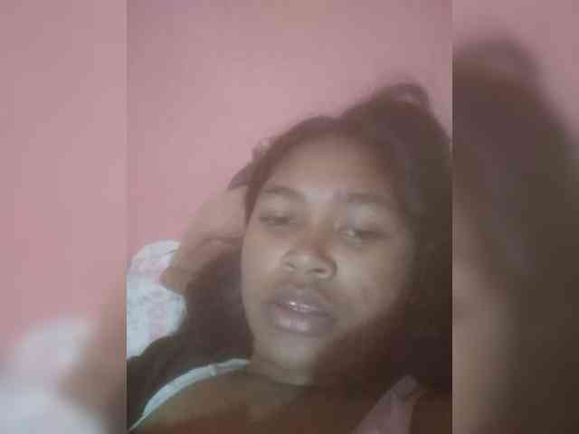 MimiCheri webcam