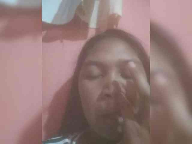 MimiCheri webcam