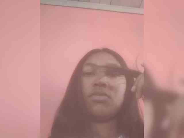 MimiCheri webcam