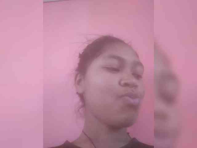 MimiCheri webcam
