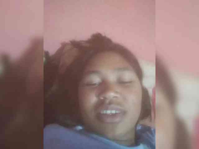 MimiCheri webcam