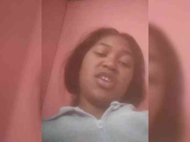 MimiCheri webcam