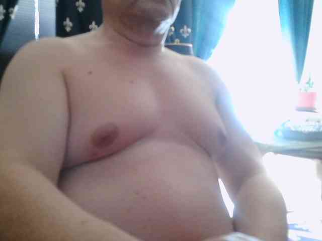 alberto561 Live Webcam on BongaCams