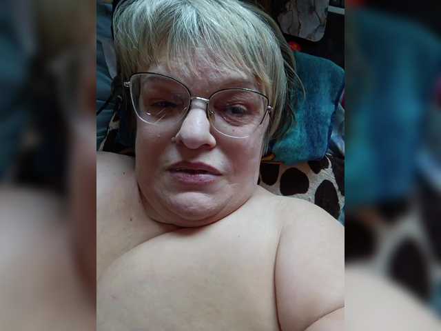 LLIyJluk live webcam show