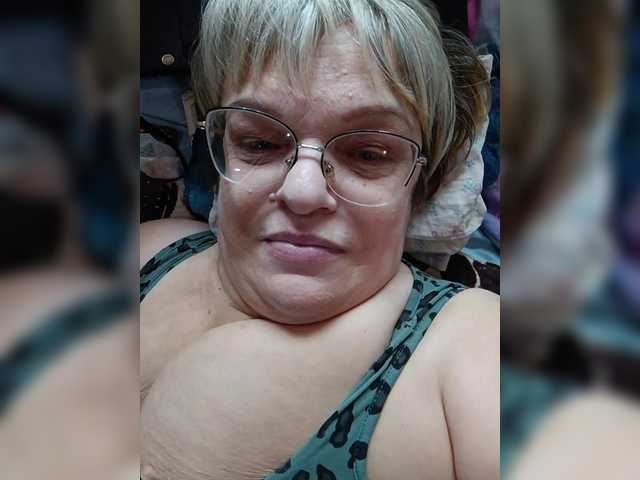 LLIyJluk live webcam show