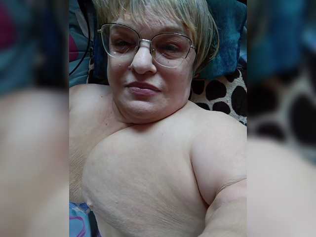 LLIyJluk live webcam show