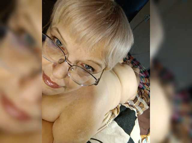 LLIyJluk, live now on BongaCams