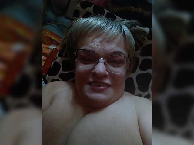 LLIyJluk