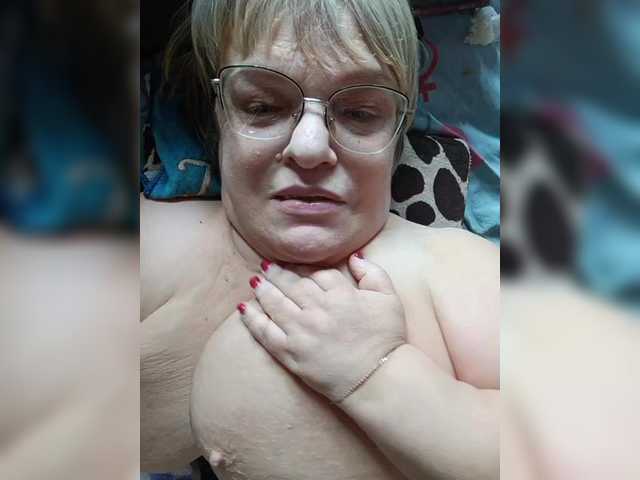 LLIyJluk live webcam show