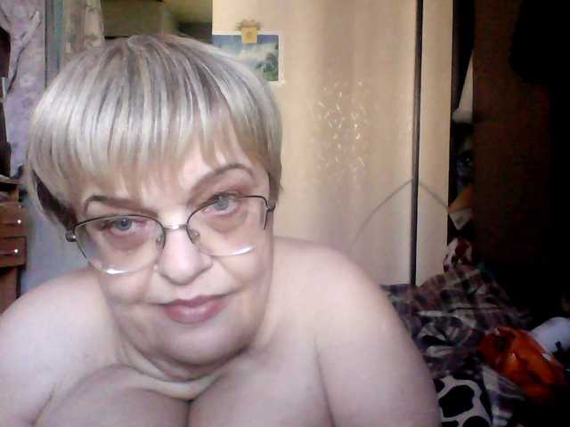 LLIyJluk Live Cam on BongaCams