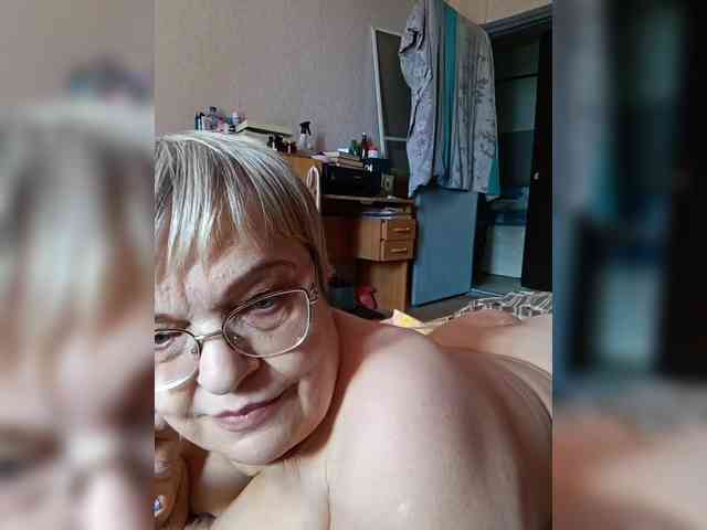 LLIyJluk webcam