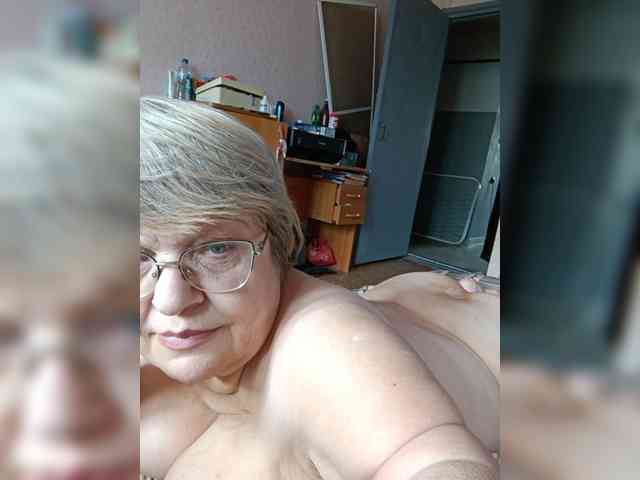 LLIyJluk webcam