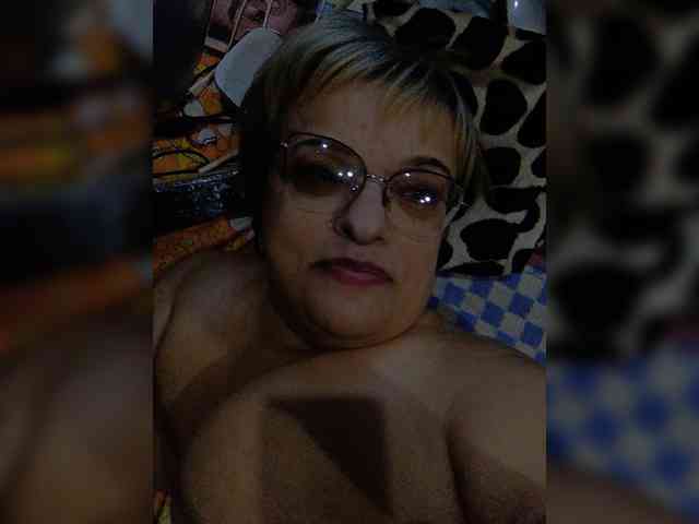 LLIyJluk webcam