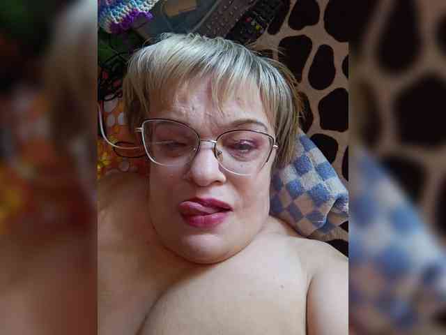 LLIyJluk webcam