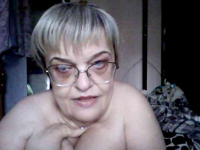 LLIyJluk webcam