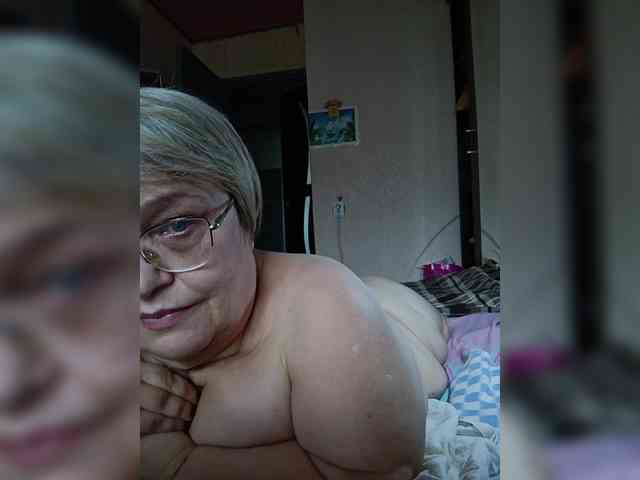 LLIyJluk webcam