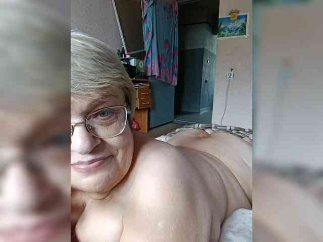 LLIyJluk webcam