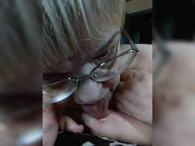 LLIyJluk webcam