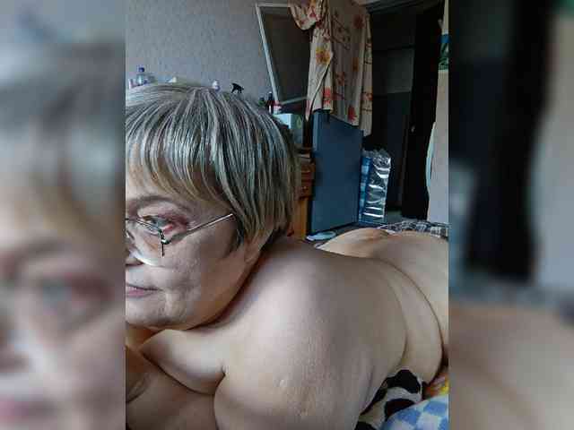 LLIyJluk webcam