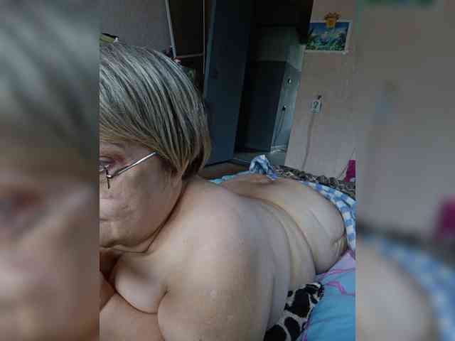 LLIyJluk webcam