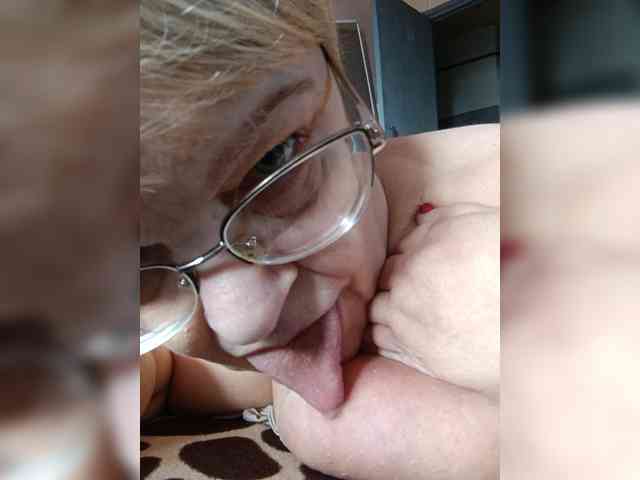 LLIyJluk webcam