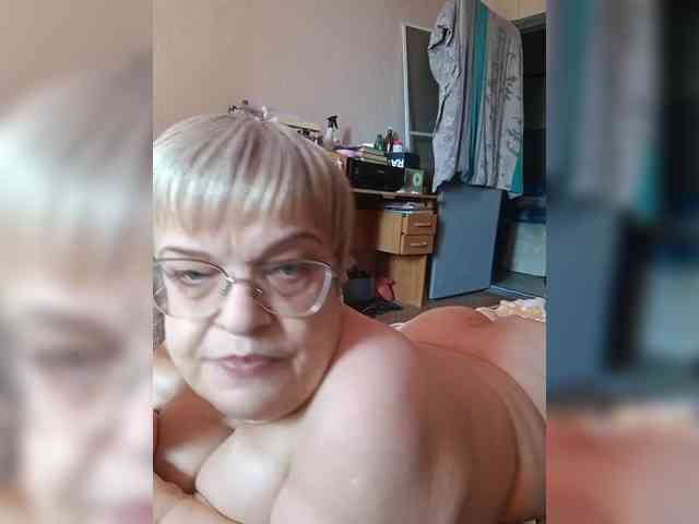LLIyJluk webcam