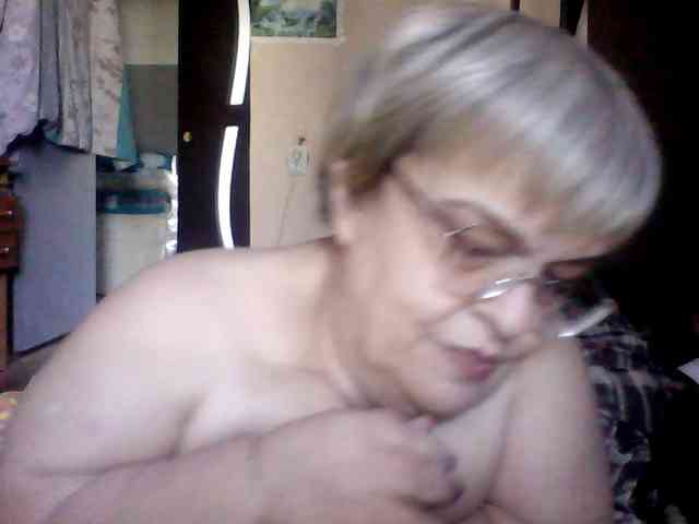 LLIyJluk webcam