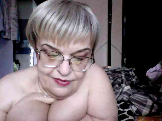 LLIyJluk webcam
