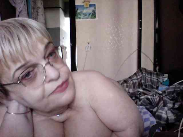 LLIyJluk webcam